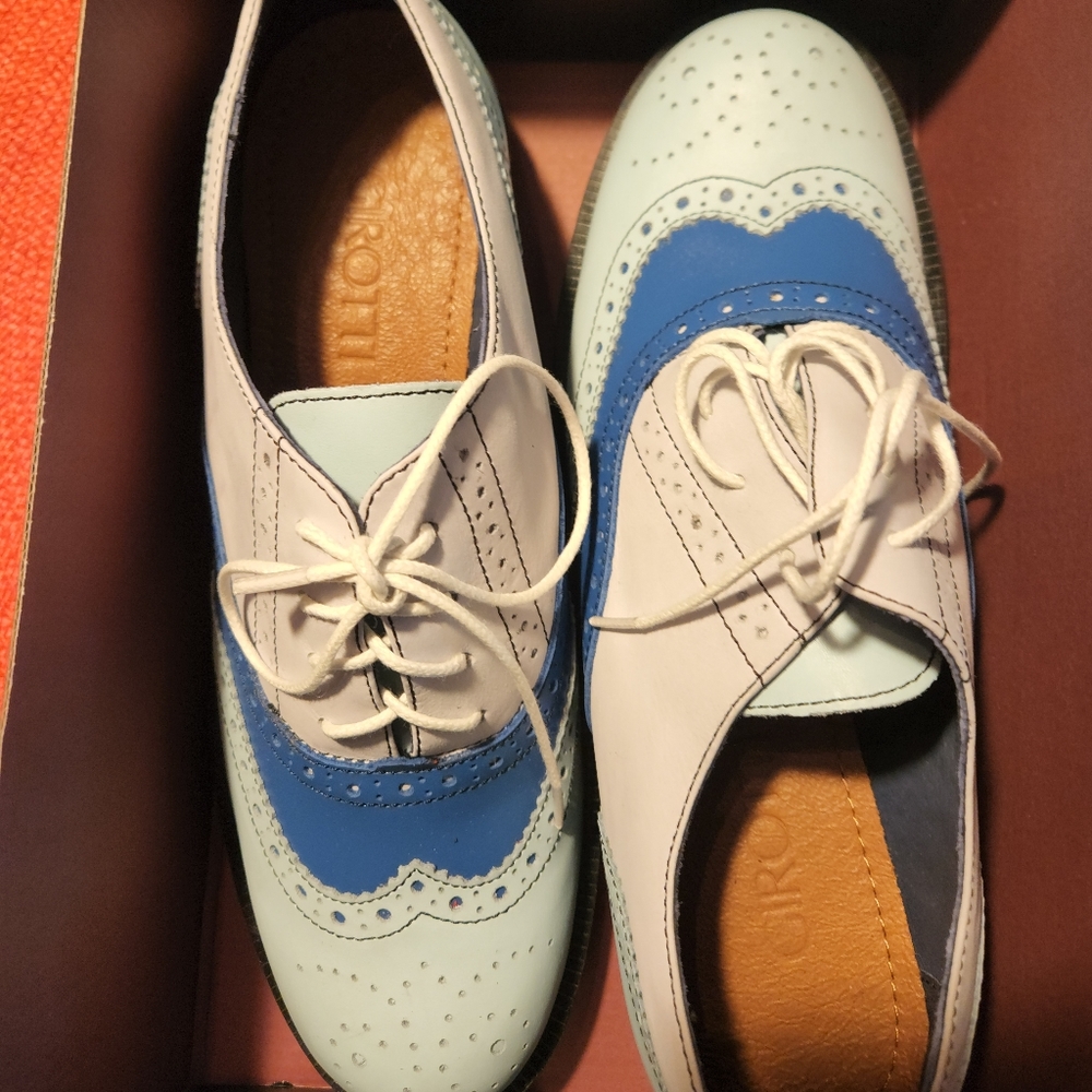 New on box dress shoes